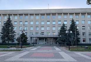 У Херсоні представники міськради уклали між собою мільйонний контракт без тендеру та аукціону