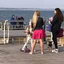 Вікенд на Ланжероні: смугасті стрічки не зупиняють одеситів, які вийшли погуляти