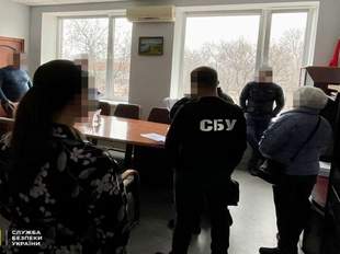 З'явилися подробиці обшуків в облгазах, пов'язаних з Фірташем