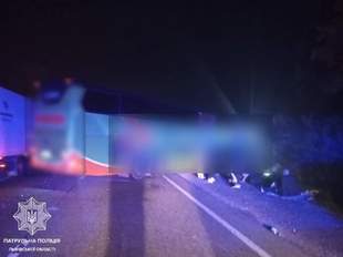 Автобус Варшава-Одесса попал в смертельное ДТП: количество жертв растет