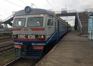 Suburban trains on two routes in Odesa region stopped running due to danger