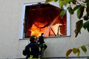 Через російські обстріли у Херсоні зайнялися пожежі