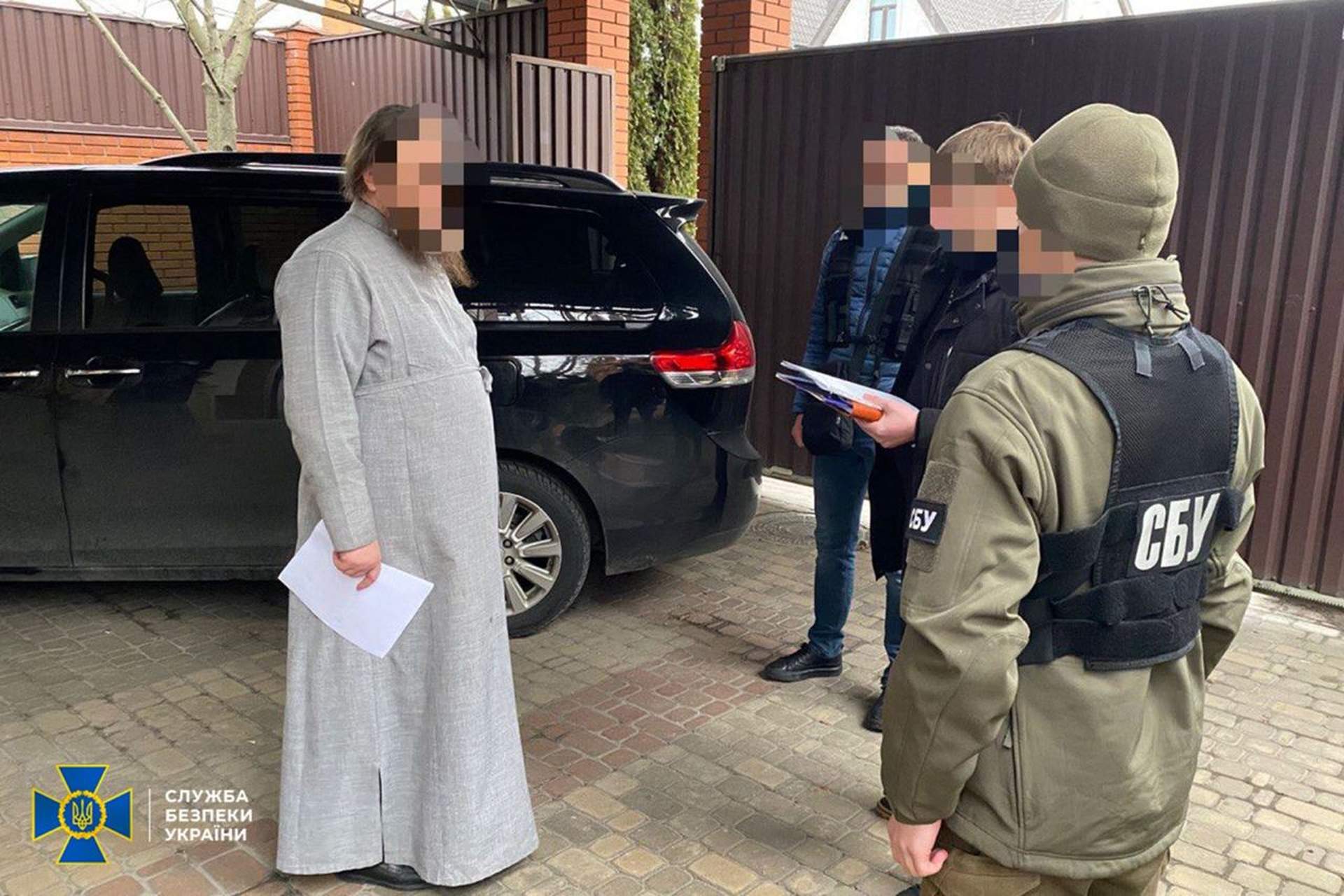 Митрополиту московського патріархату повідомили про підозру