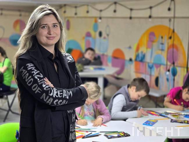 Мистецтво ліній херсонської художниці Валерії Гуран