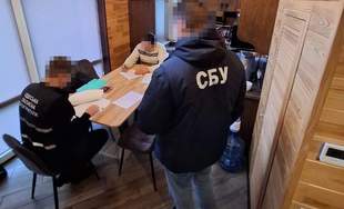 Депутату с Черниговщины сообщили о подозрении в контрабанде леса через Одесскую область