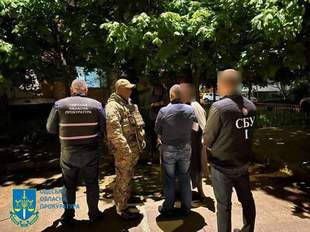 Депутата Одеської облради та його дружину звинуватили в захопленні курортної нерухомості