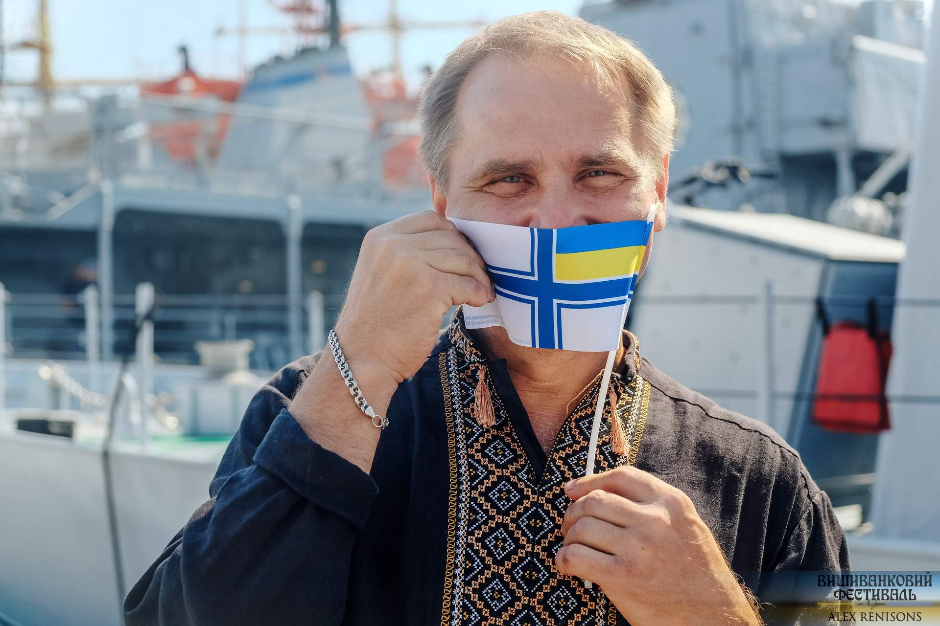 Фотопроєкт Вишинкового фестивалю до До Дня Гідності та Свободи України