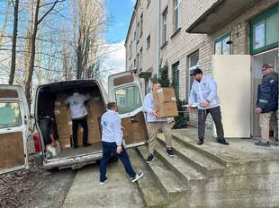 Херсонські лікарні отримали медичні вироби та лікарські засоби