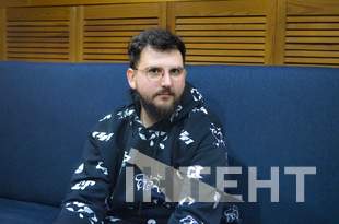 "Вистава має працювати на глядача", – херсонський режисер-постановник Євгеній Резніченко