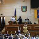 Сессия областного совета: шины, камуфляж и фото на память