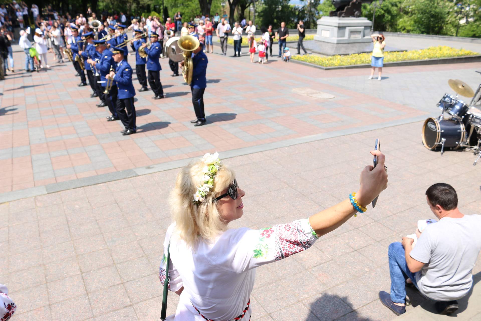 Мегамарш у вишиванках 2019