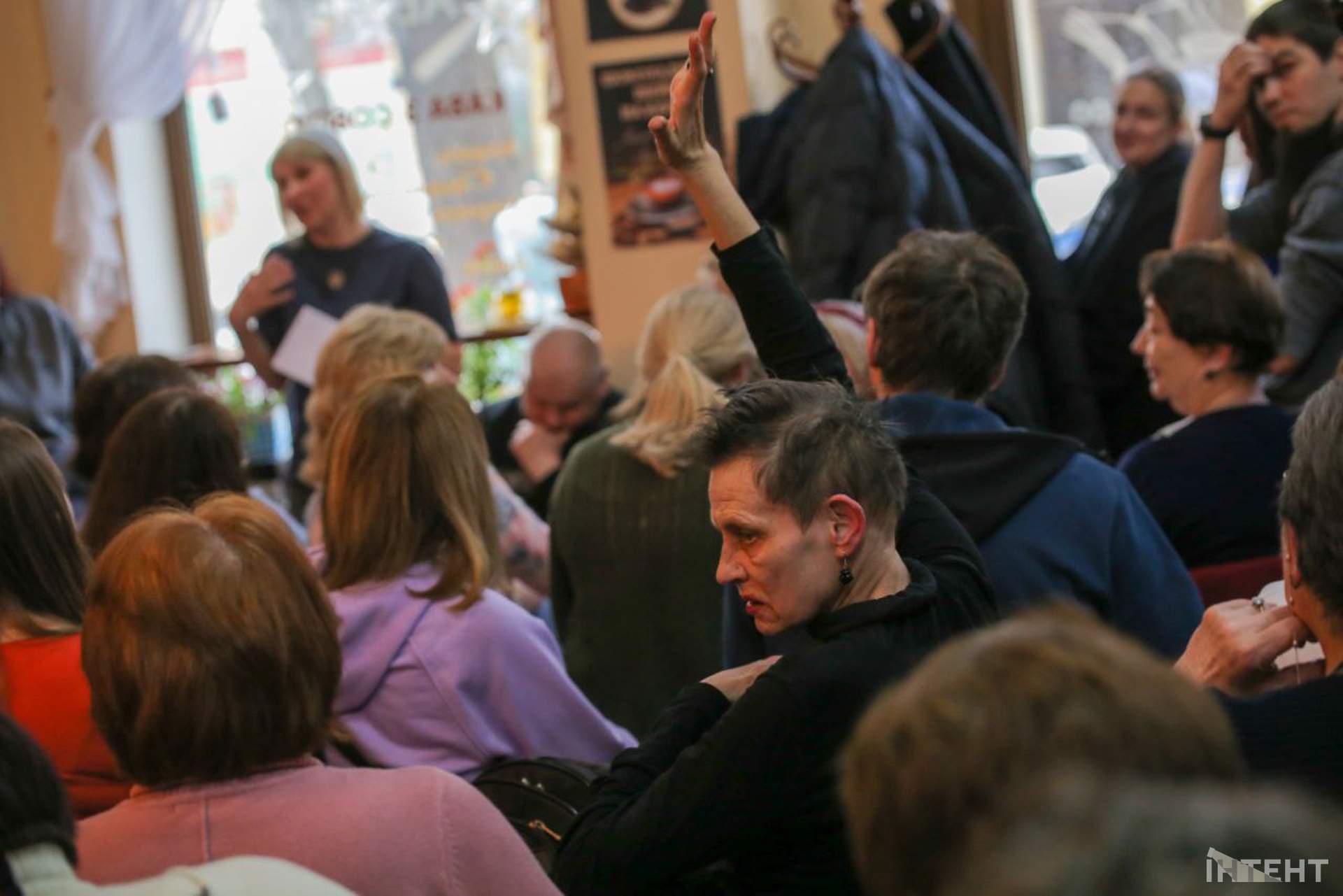 Професорка філософії передбачила зміну тата в парі з Одесою-мамою