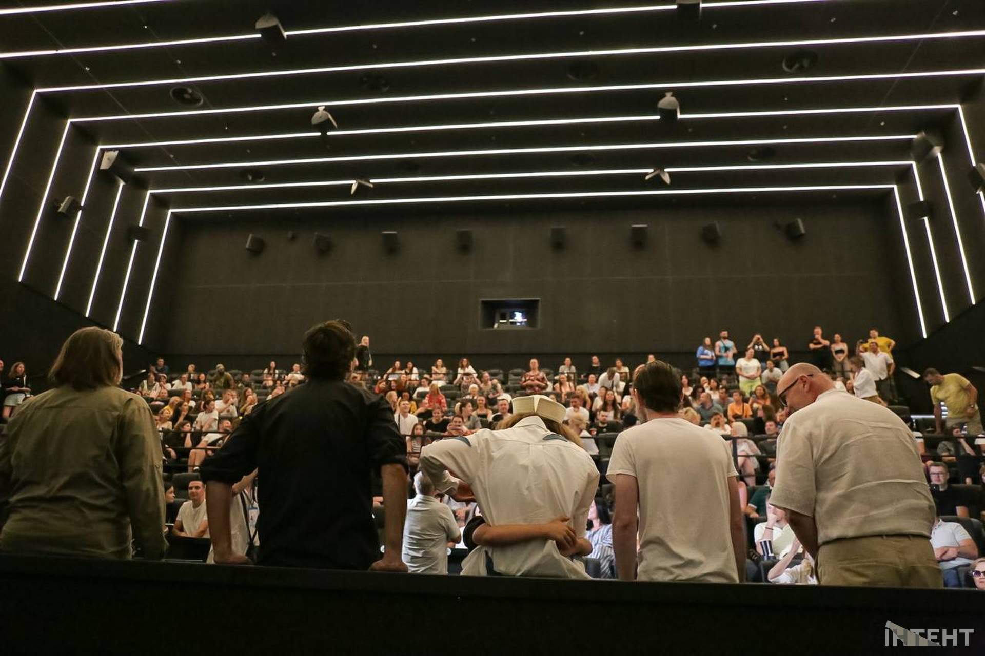 Одеситам показали прем'єру фільму "Довбуш"