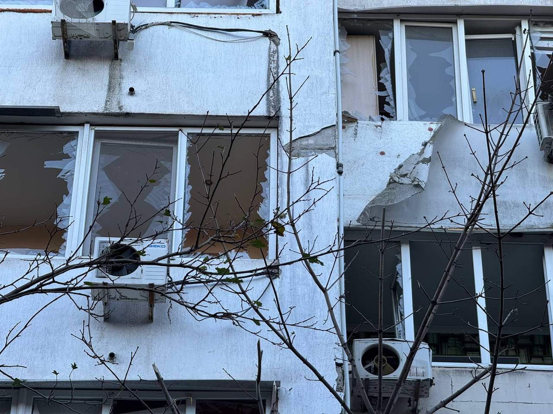 Нічна атака на Одесу: зруйновані будинки та пошкоджений газопровід