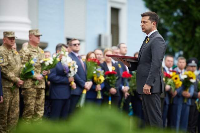 Президент підписав указ щодо покращення житлових умов ветеранів війни і сімей загиблих воїнів