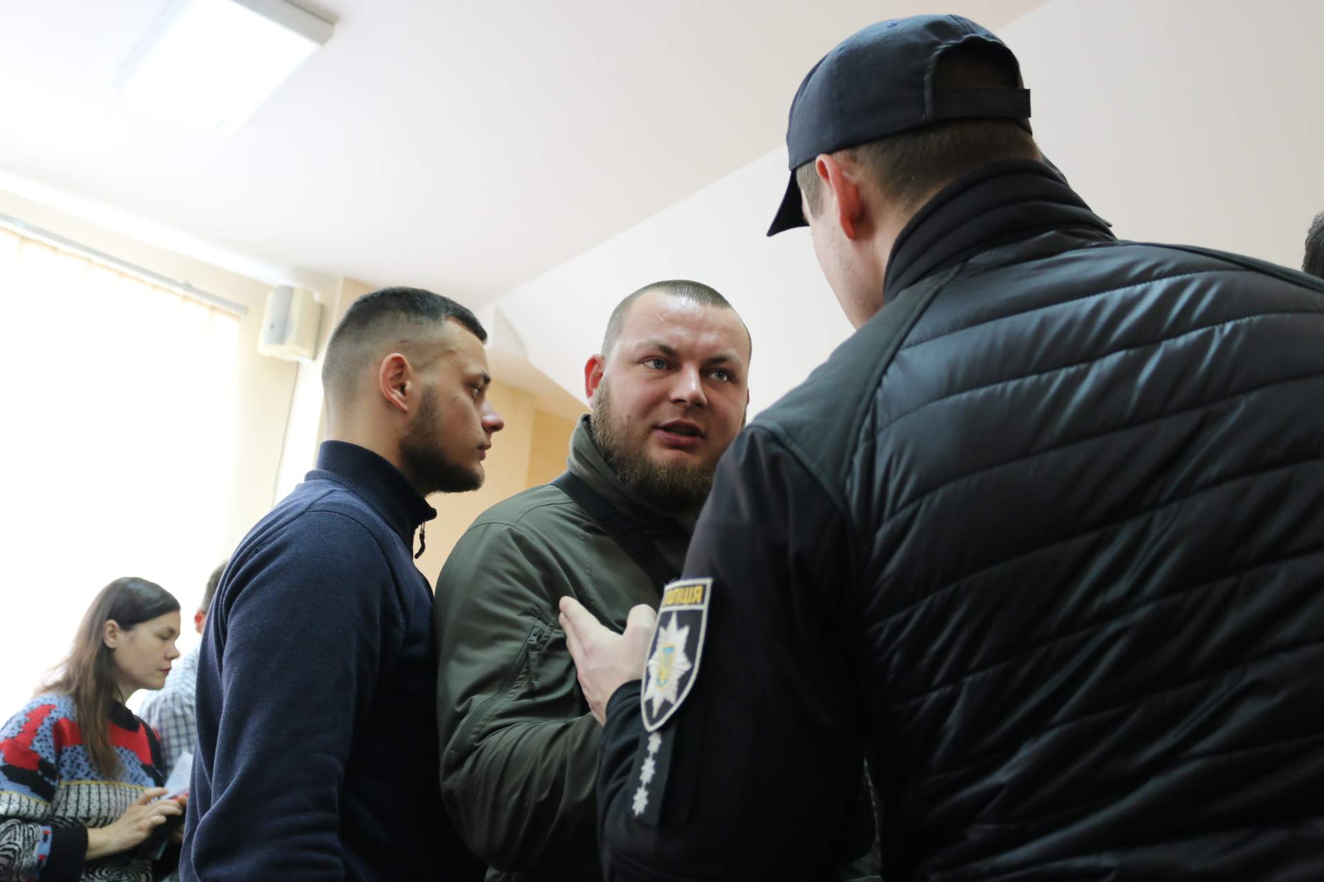 Сесія Одеської обласної ради: мітинг ззовні і напруга всередині