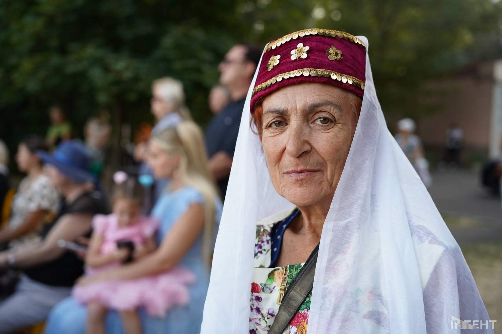 У сквері Челебіджіхана в Одесі встановили пам'ятну табличку на його честь