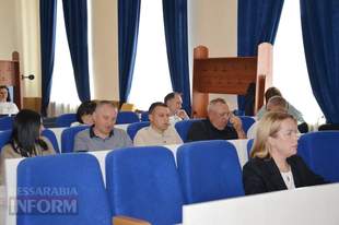 Міська рада на Одещині не змогла виділити кошти своїм комунальникам, які працювали у Покровську