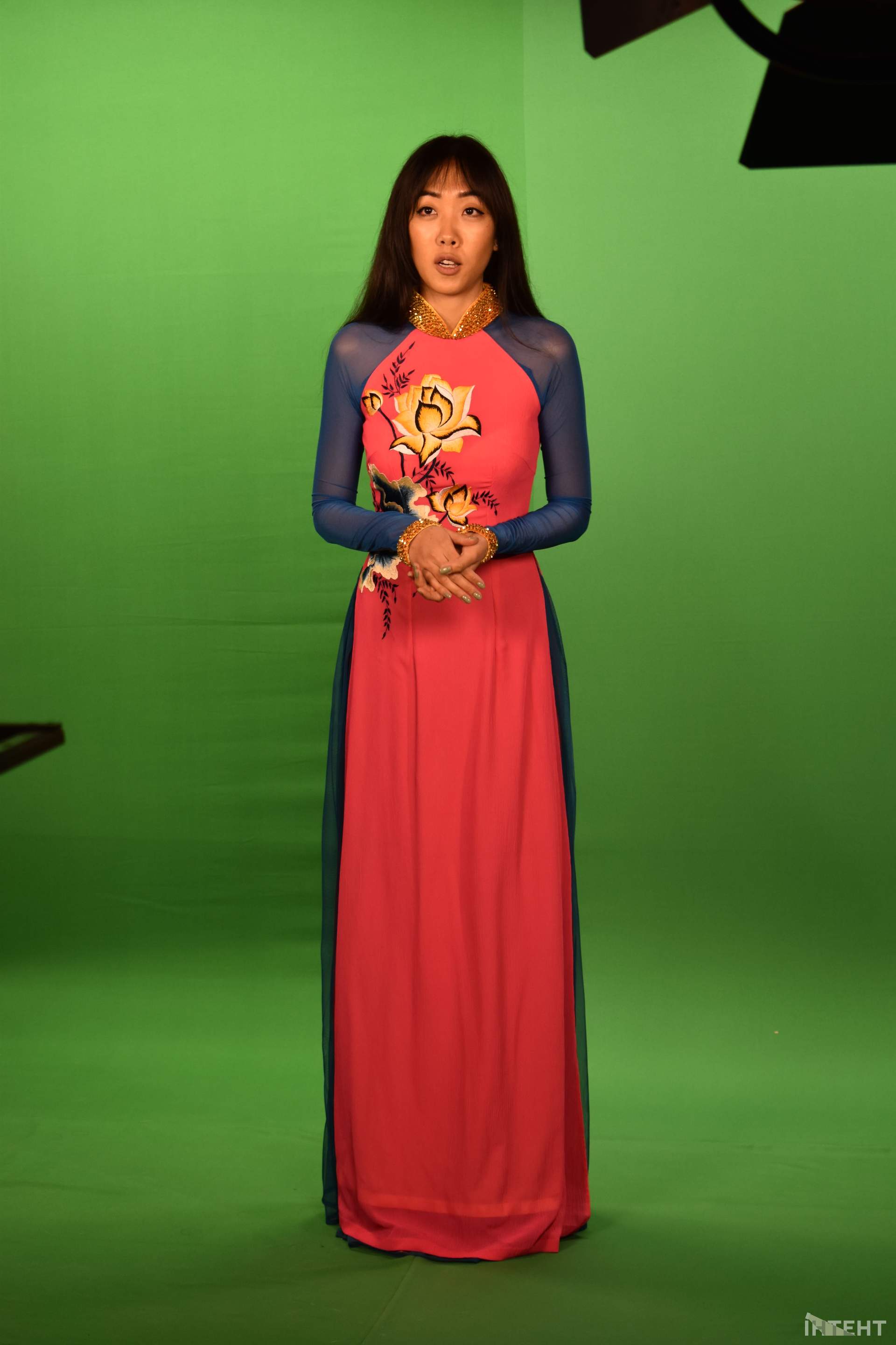 Екскурсія кабінетами "Суспільного": поєднання різних епох одеського телебачення