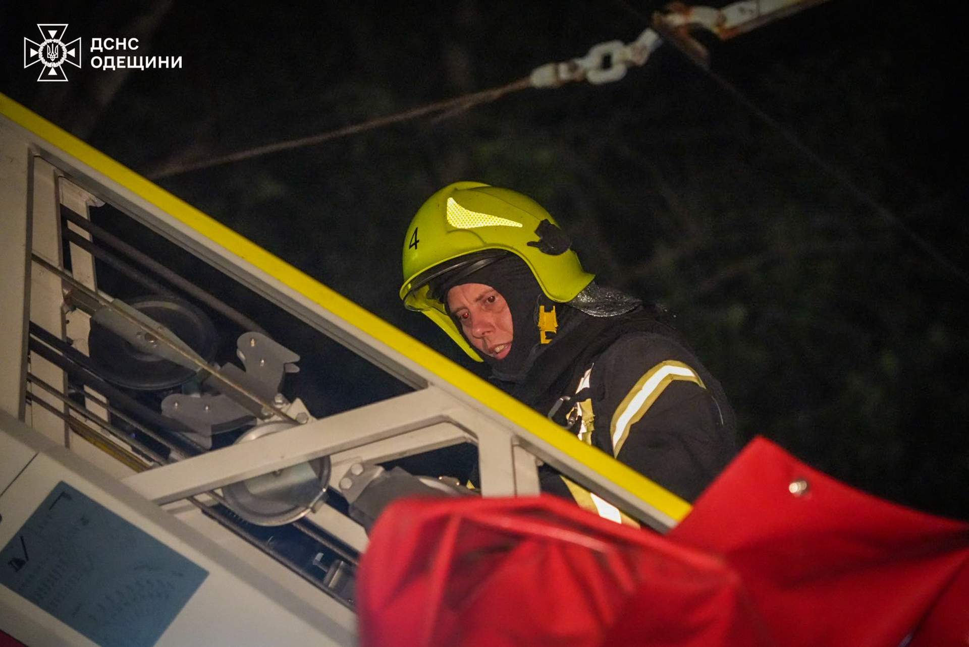 Від нічного удара росіян в Одесі постраждала дитина