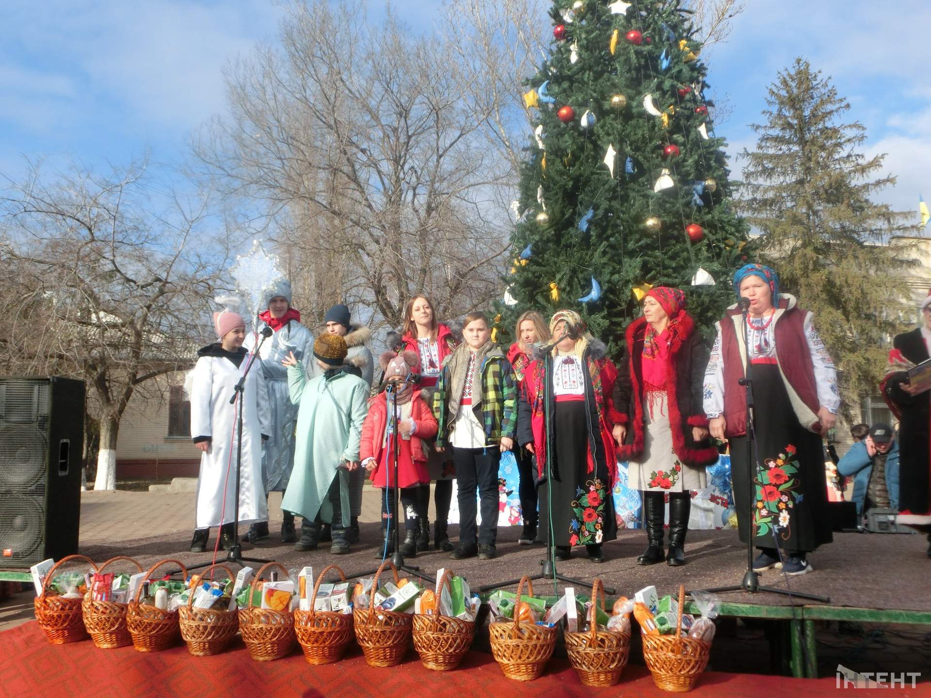 Як в Роздільній різдвяний фестиваль проводили