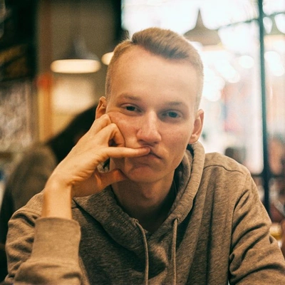 Олекса Різників