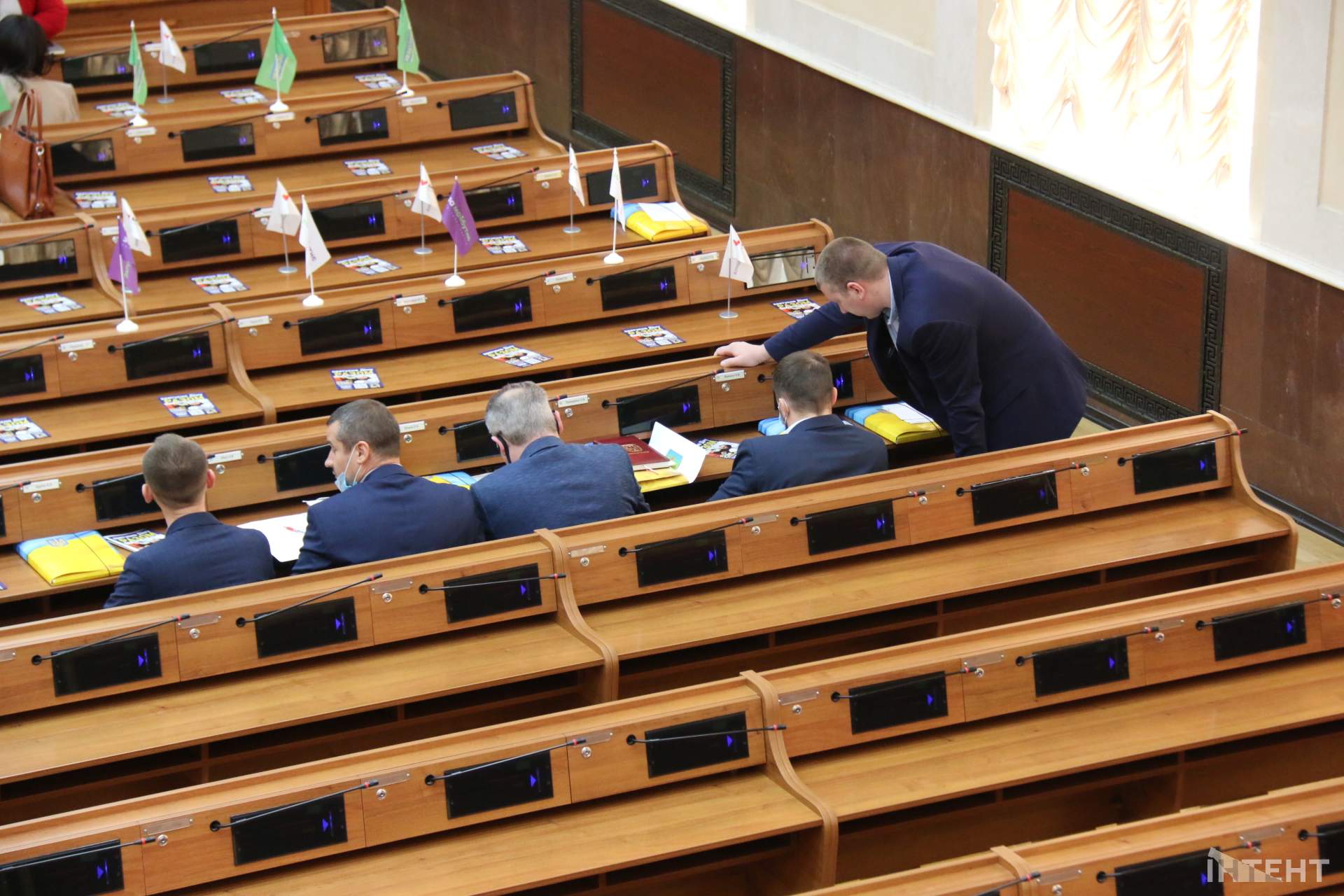 Шоста сесія Одеської обласної ради у світлинах ІзбірКому