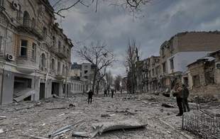 Враг наносит удары новыми авиабомбами по мирным жителям