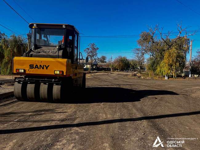 На Одещині розпочали ремонт дороги, на яку два роки тому виділяли "ковідні" мільйони