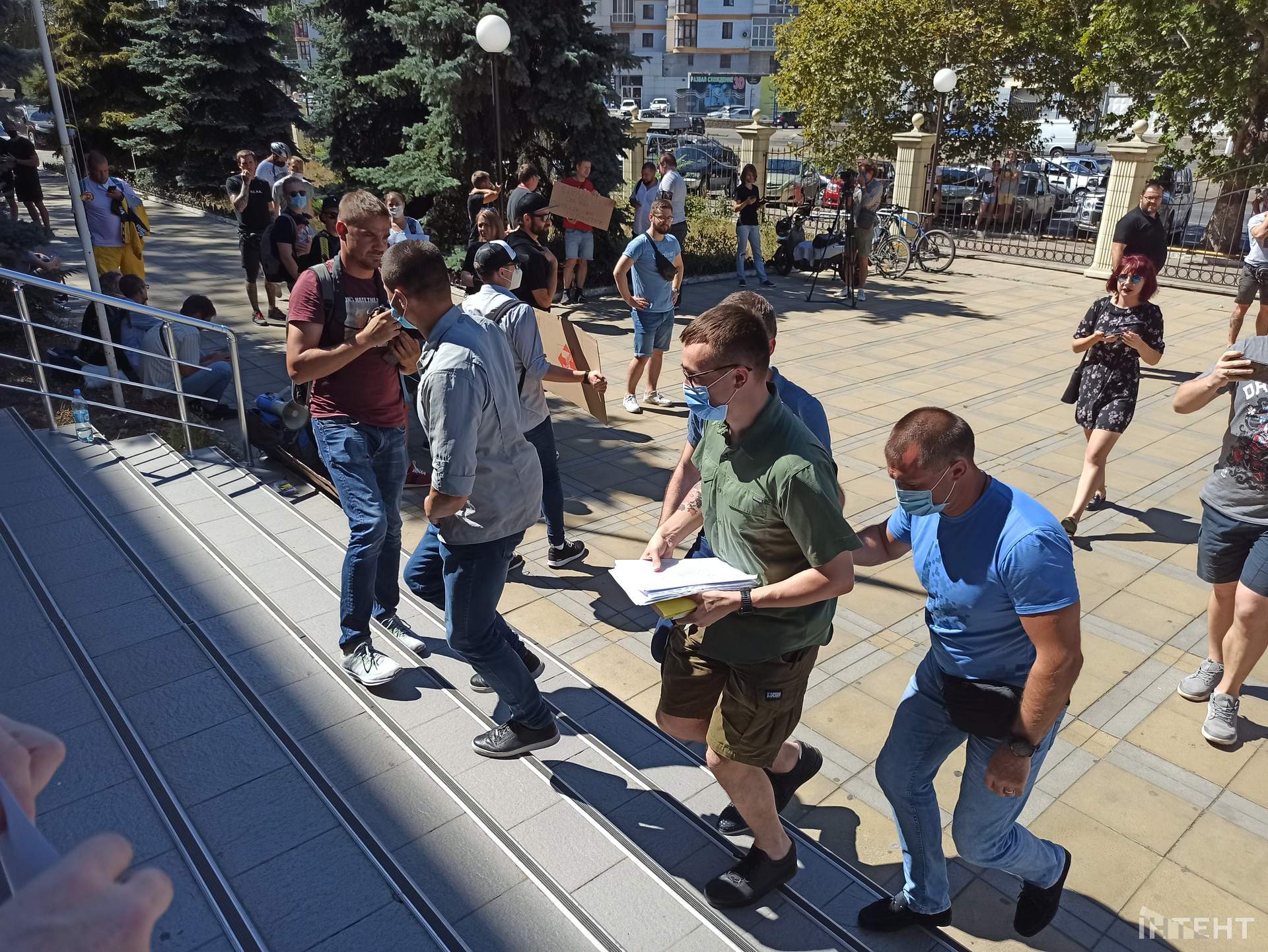 Засідання по справі Сергія Стерненка: акції протесту та відвід суддей