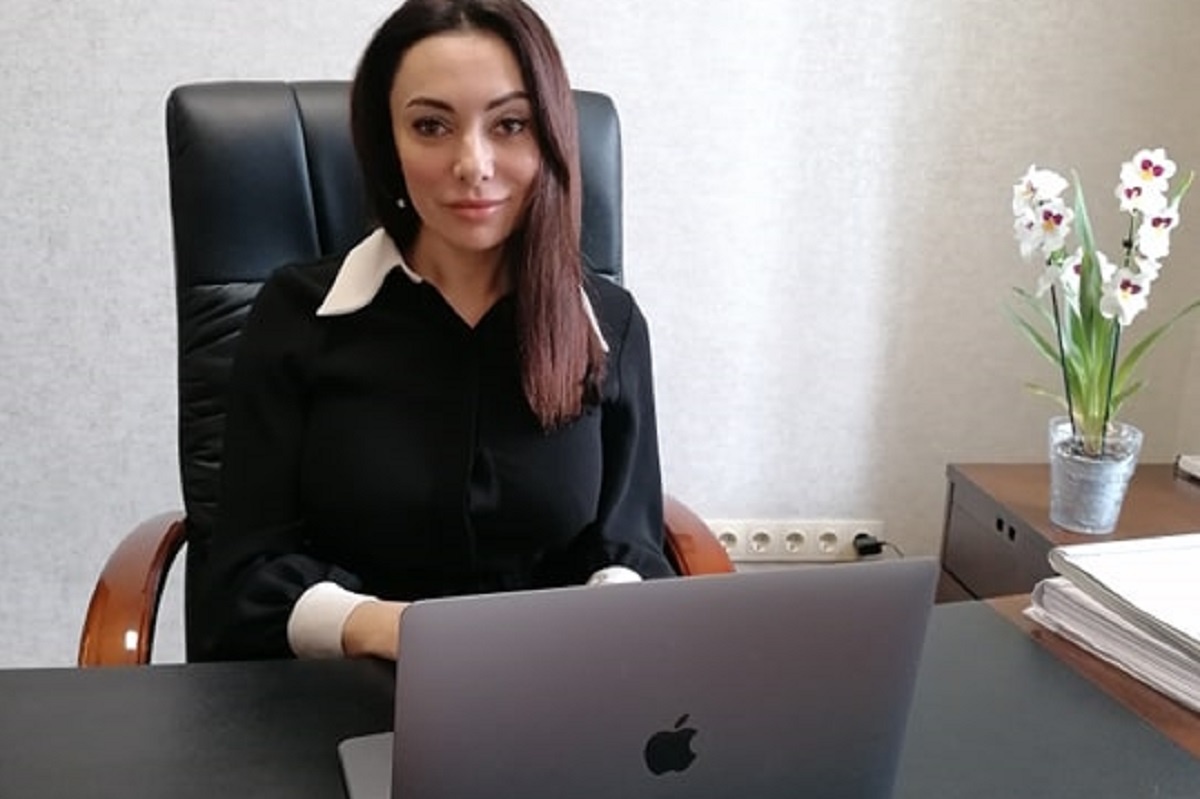 У відставку відправили суддю з Одеси, яка задекларувала квартиру в Ізраїлі