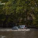 Негода знеструмила понад 30 населених пунктів на Одещині