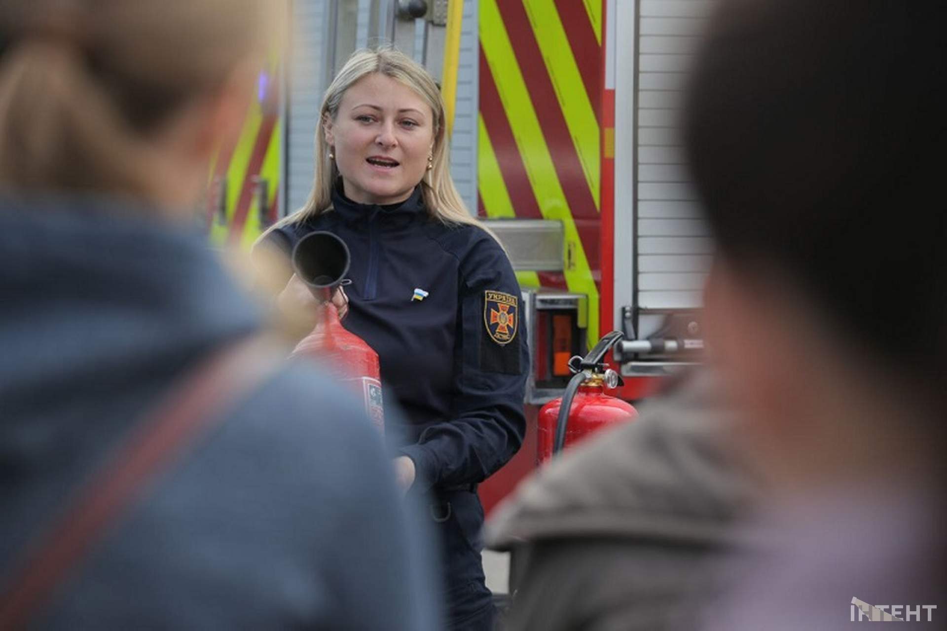 Одеситам розповіли про небезпечні предмети та вчили гасити пожежі