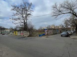 Киянина обвинувачують у привласненні одеської землі на 27 мільйонів