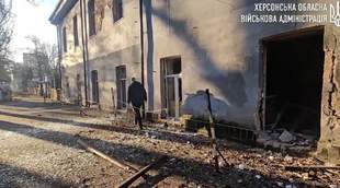 Large-scale shelling hits 44 communities in Kherson region, there are dead