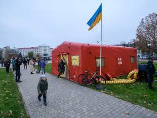 Генератори в херсонських пунктах незламності доглядатимуть спеціальні бригади