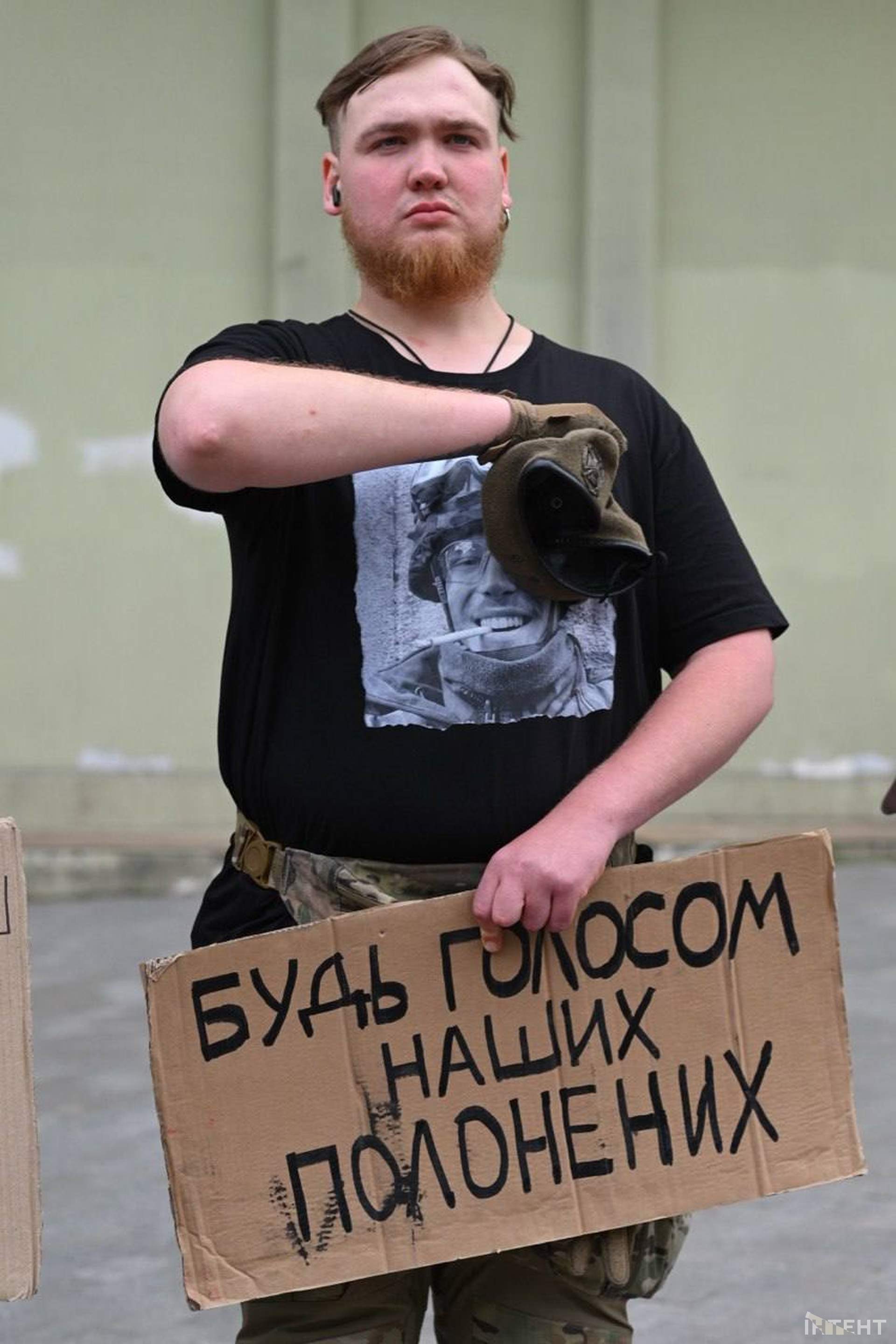 Двоє колишніх полонених відмітили річниці звільнення на акції в Одесі