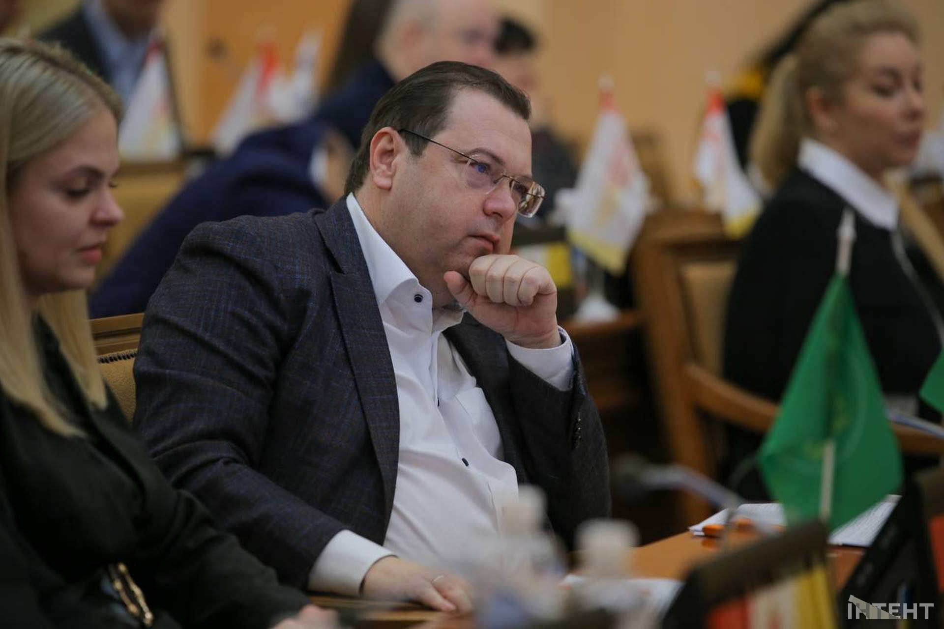Перша цього року пленарна сесія Одеської міської ради у світлинах Інтента