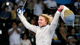 Николаевская спортсменка Ольга Харлан получила награду от олимпийского комитета