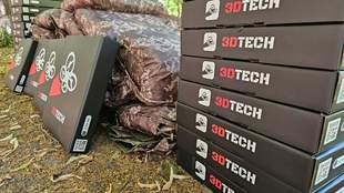 Захисники Херсонщини отримали тридцять дронів та термозахисні плащі