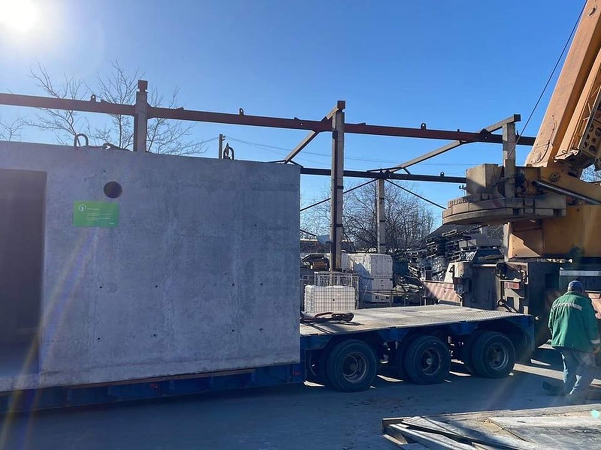 Очаків отримав перші бетонні укриття