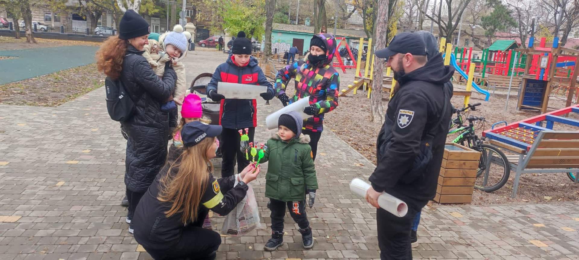 Минув перший тиждень інформаційної кампанії "16 днів проти насильства"