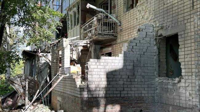 Наслідки атаки у Херсоні. ФОТО: suspilne.media