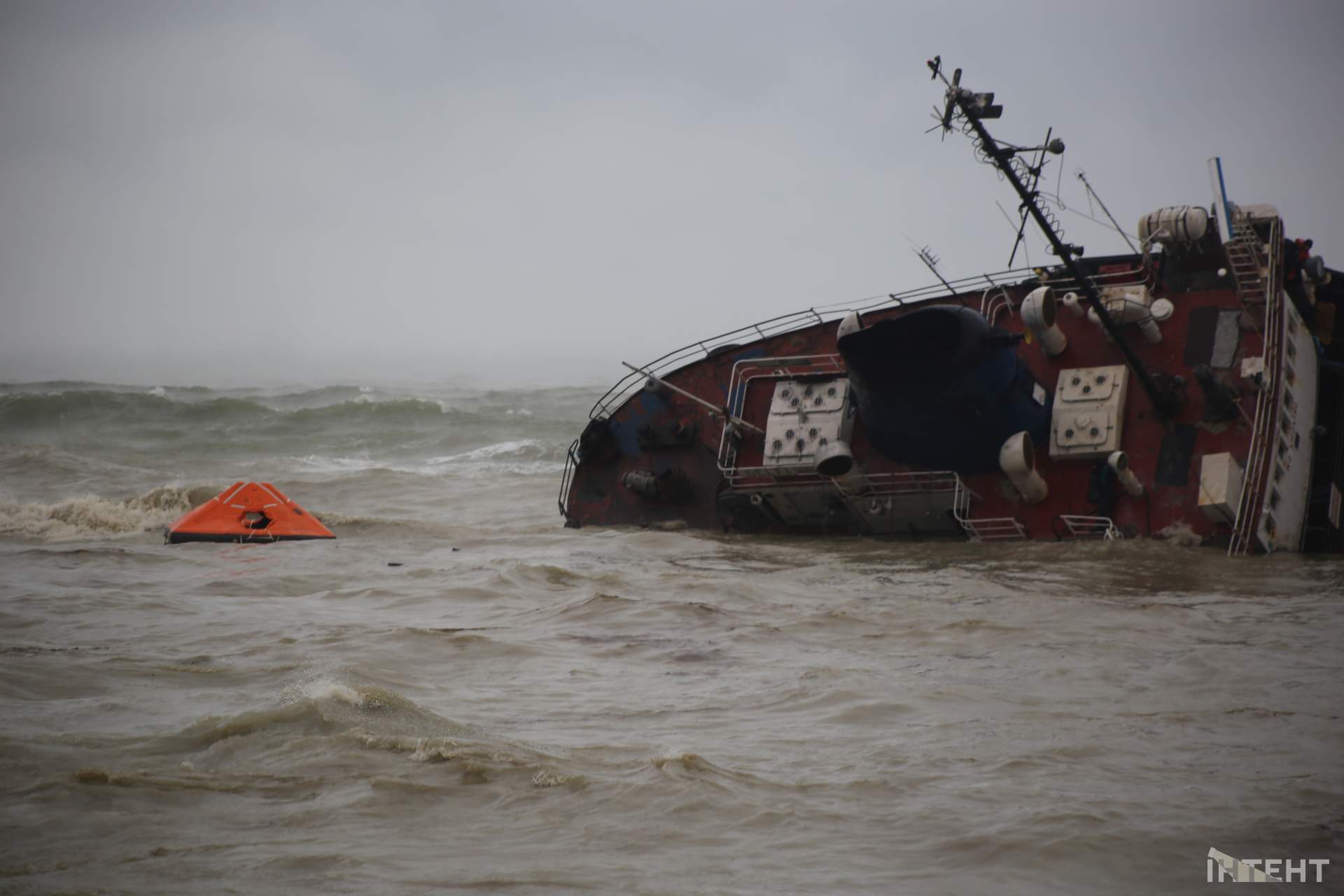 Як рятували екіпаж танкера "Делфі"