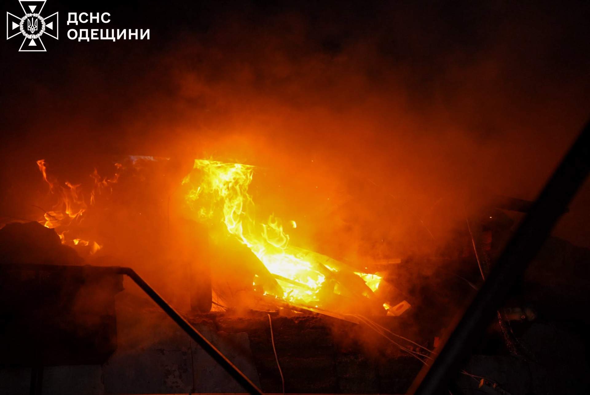 Вночі від російського удару в Одесі загинула жінка