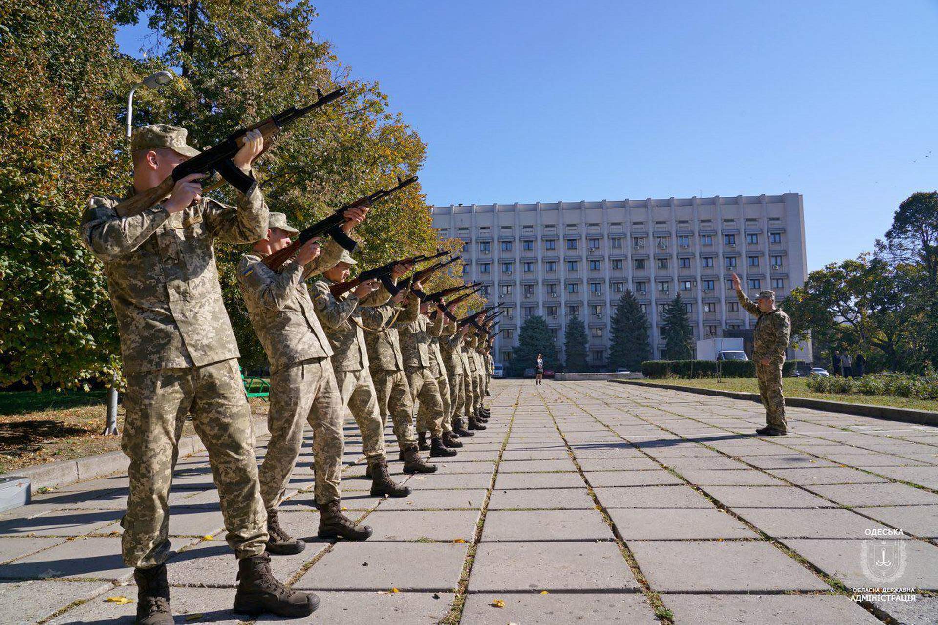 Свято сучасних героїв: в Одесі відзначили День захисника Вітчизни
