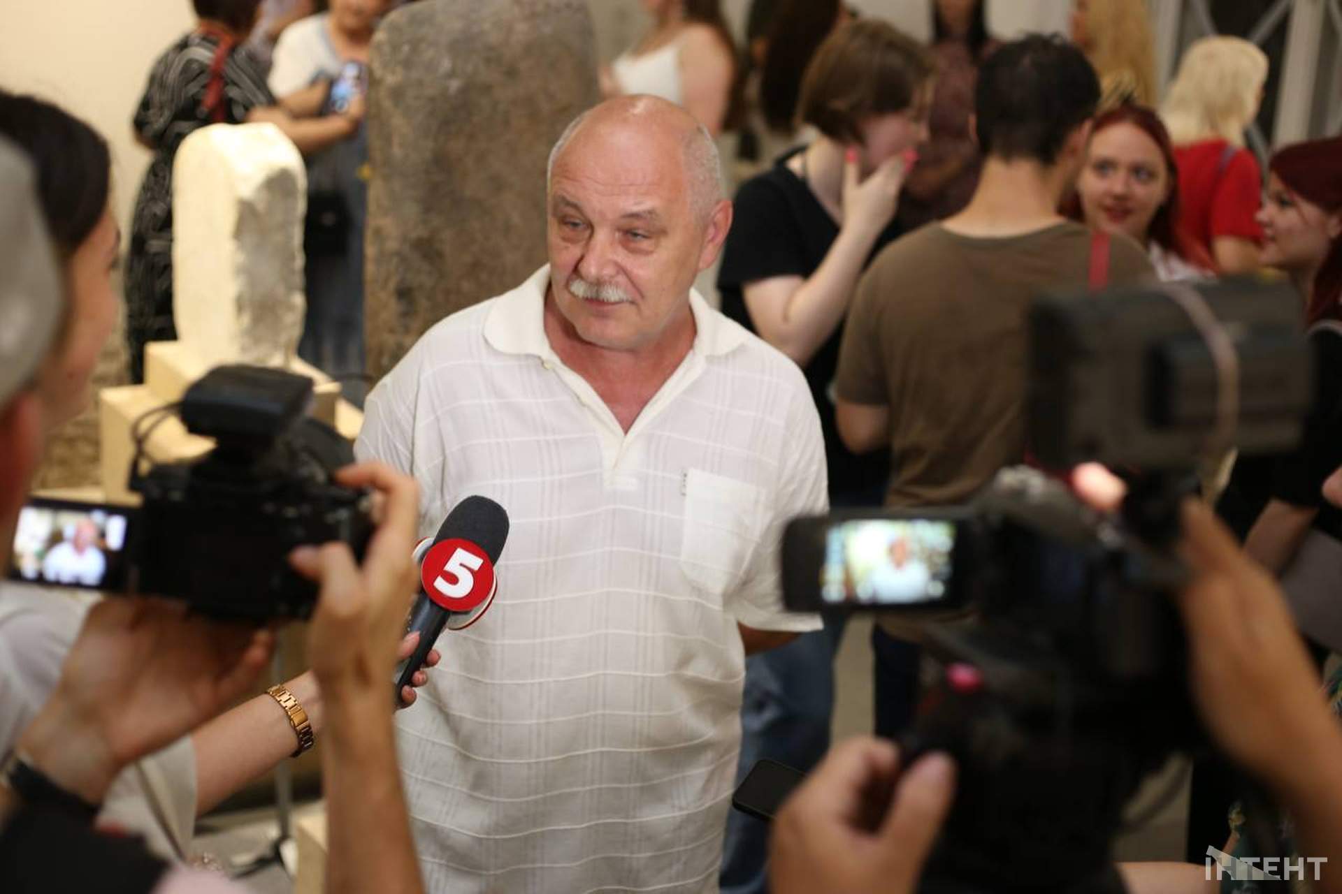 Острів Ахілла: в одеському музеї відкрилася виставка присвячена Зміїному