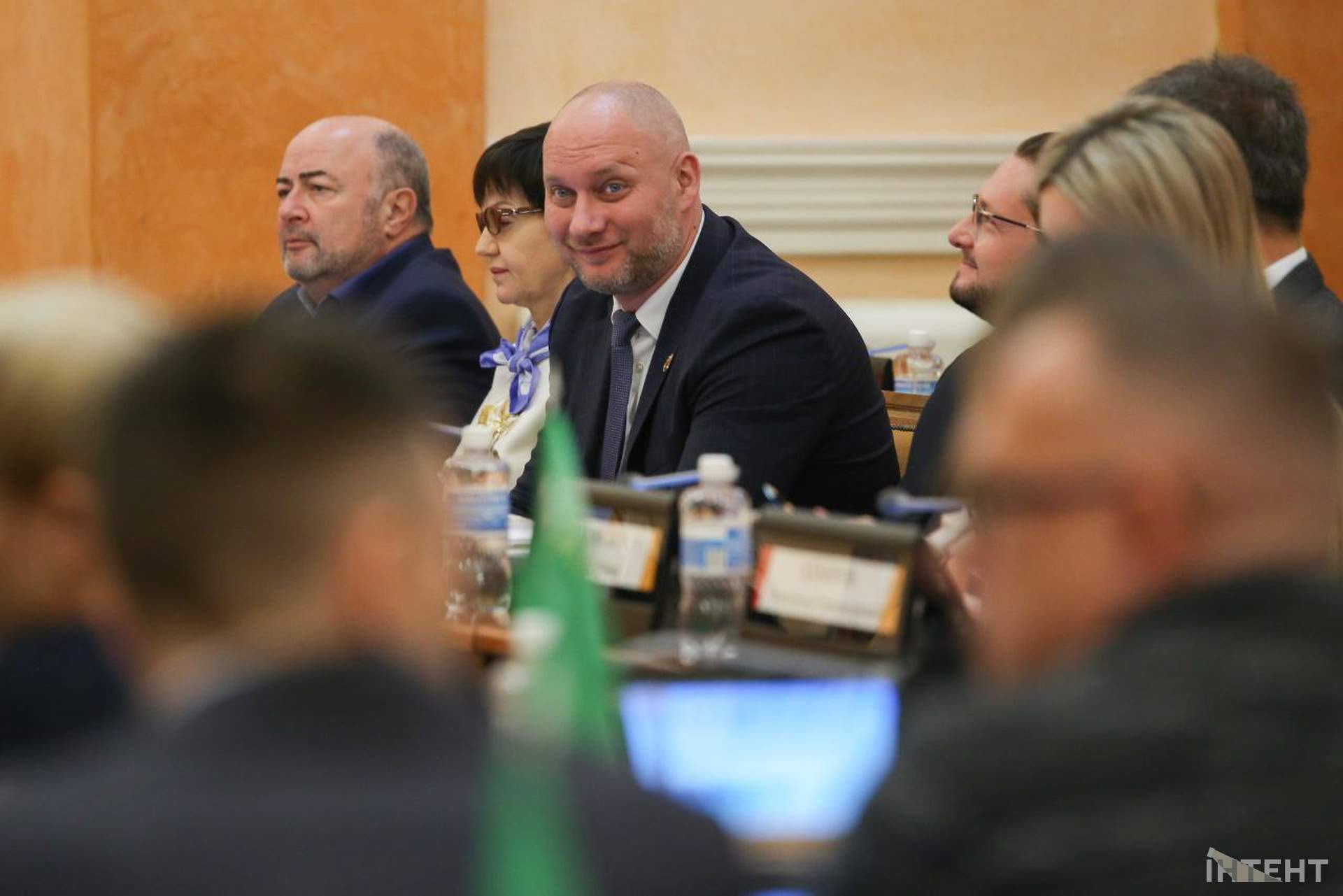 Сесія міської ради в об'єктиві ІзбірКома