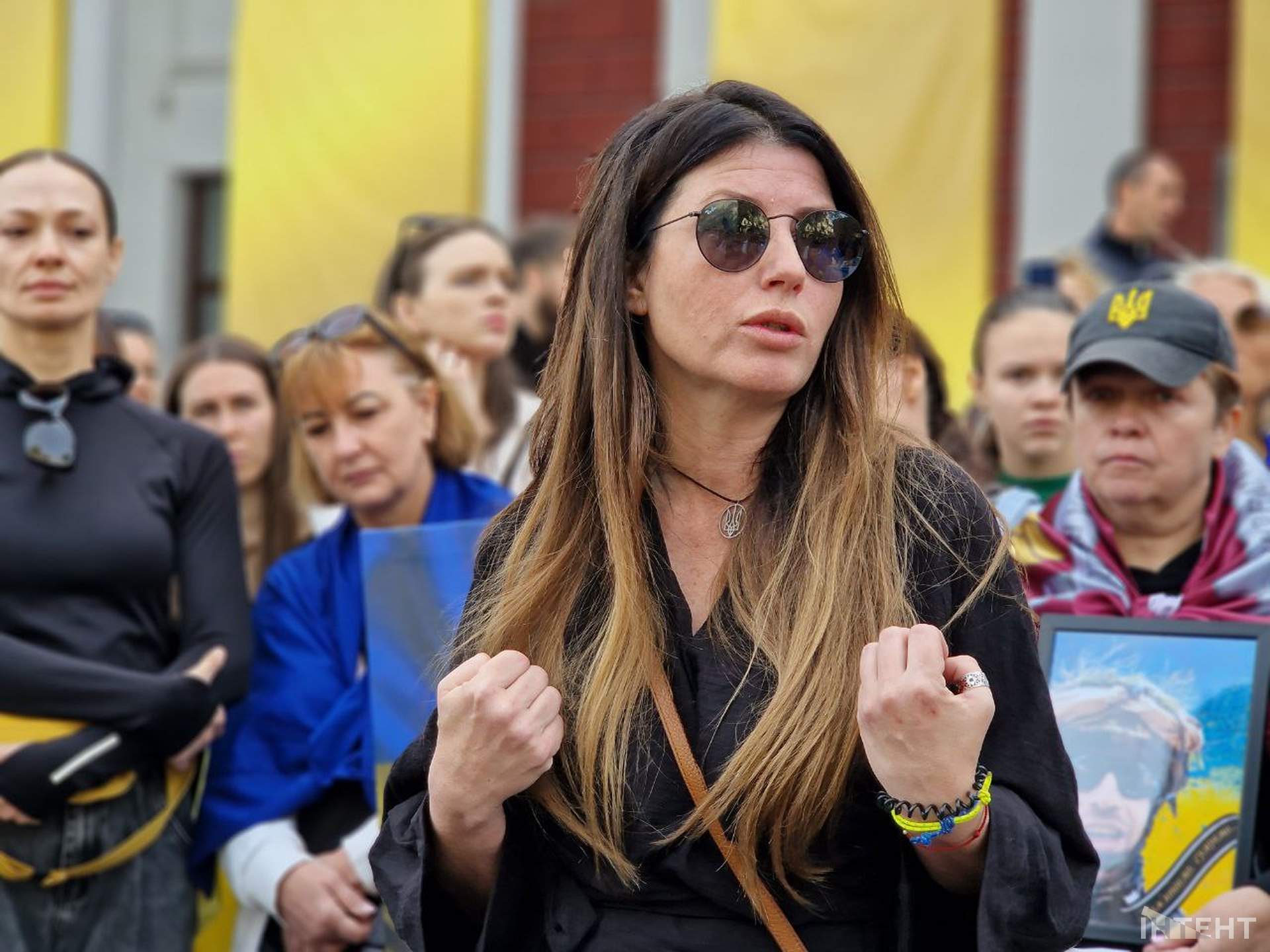 Одесити шосту суботу поспіль зібралися під будівлею мерії на акцію протесту