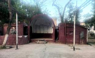 Жительница Белгорода-Днестровского обратилась в суд из-за танцевальной площадки